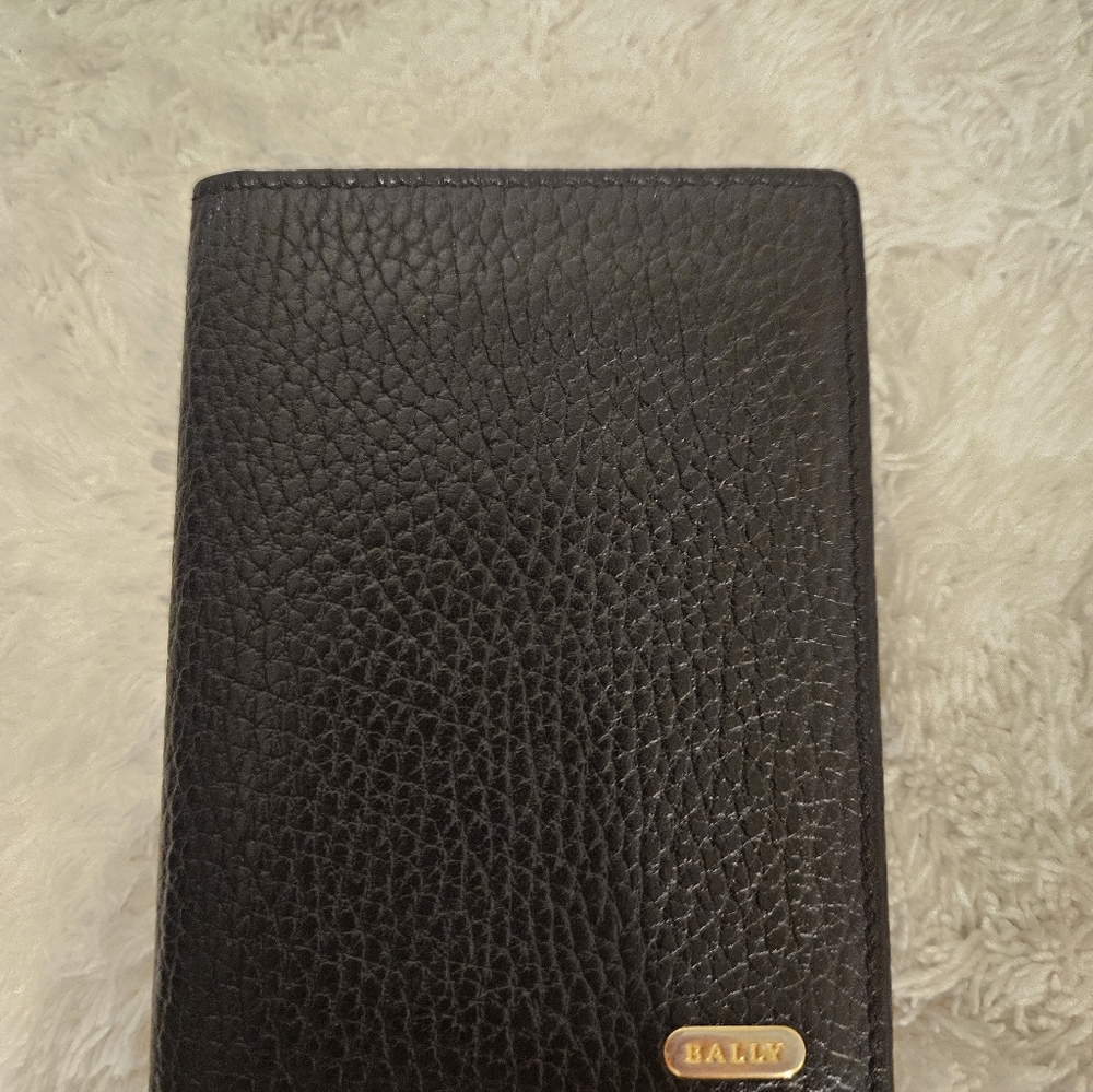 Bally Black Textured Leather Wallet with Gold Logo Plaque